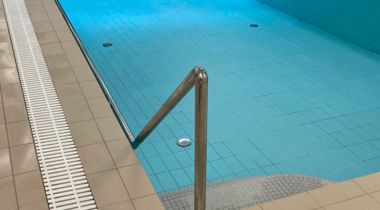 Basseinide süvapesu